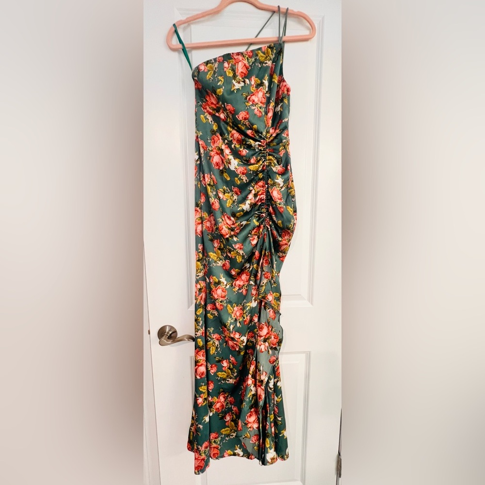 HELLO MOLLY ONE SHOULDER SATIN MAXI DRESS GREEN W PINK FLORAL SIZE XSMALL NWT - Picture 15 of 17